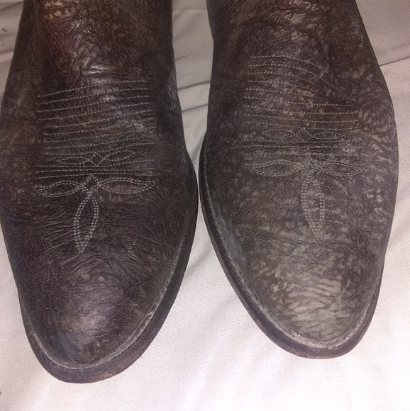 Boots - Picture 3 of 4